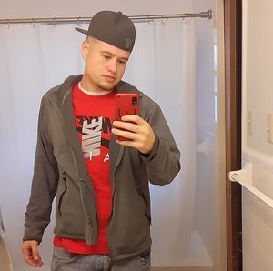 Meet your Posher, Eric